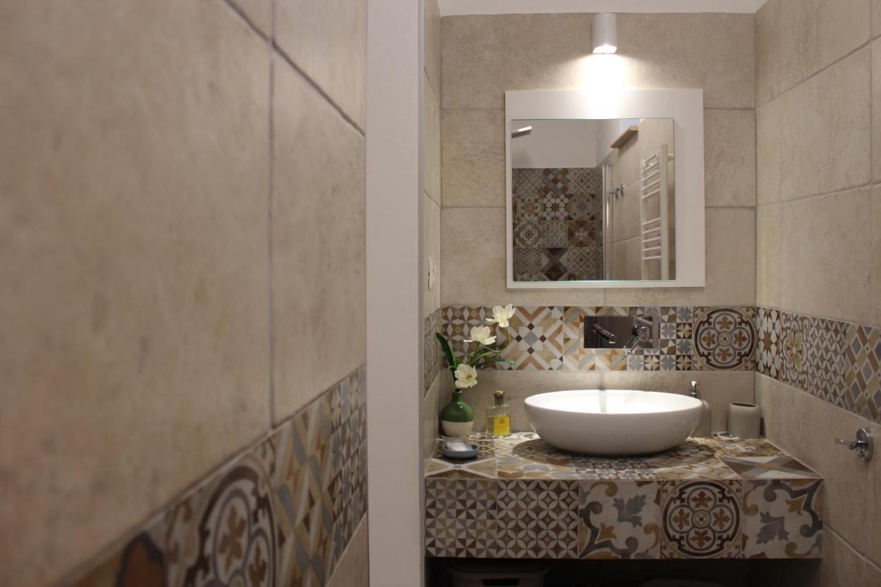 B&B Bianco Apartments Orta Nova 外观 照片